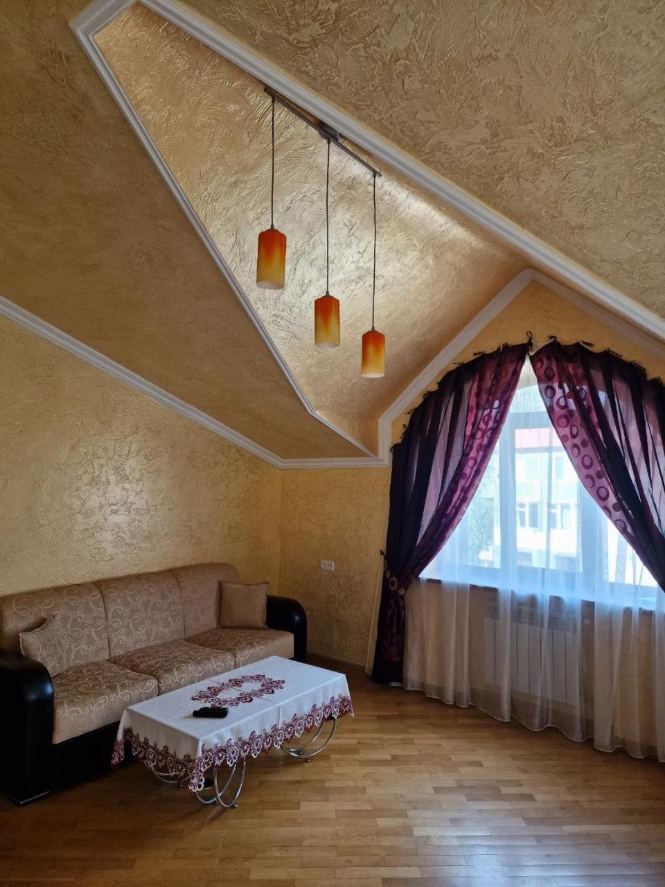 Jermuk Villa Imperial Екстериор снимка